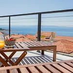Apartments Left & Right With Jacuzzi, 4 Stars